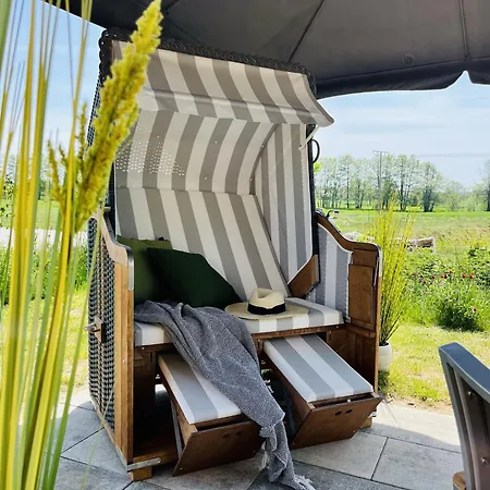 Mein Ankerplatz 17 Klein Stresow Ruegen By Ruyastay بيت للعطل