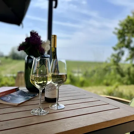 Mein Ankerplatz 17 Klein Stresow Ruegen By Ruyastay بيت للعطل بوتبوس